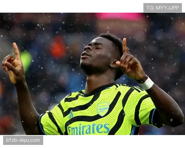 格纳布里突破犀利,强势引领球队攻势持续攀升 格纳布里突破犀利,强势引领球队攻势持续攀升