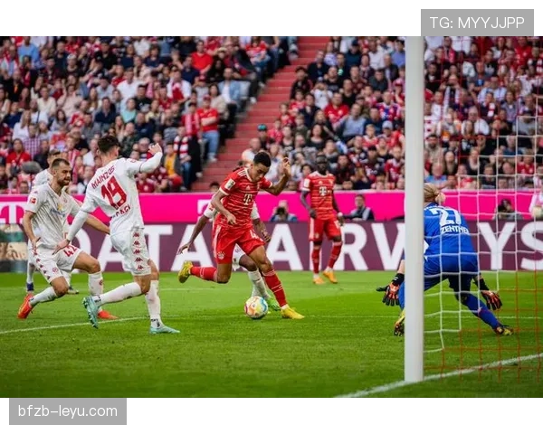 洛佩特吉战术革新重塑球队结构，稳健表现引领新辉煌