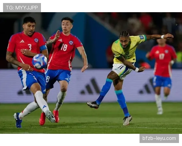 巴西队战术革新:灵活阵型与团队协作成夺冠关键