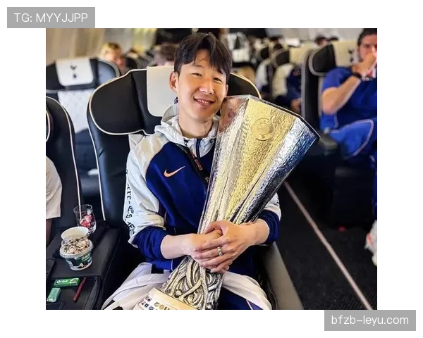 孙兴慜家冰箱里塞满泡菜，训练完直接啃生牛肉？