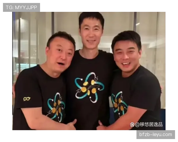 王励勤居然在家穿拖鞋打桌球，这反差我是真没想到！